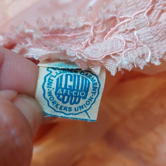 VTG Prom or Wedding dress illusion Bombshell Wiggle Union made VLV 50s 60s - Picture 11 of 12